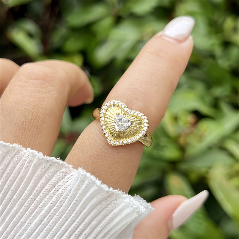 Feminine Heart Ring