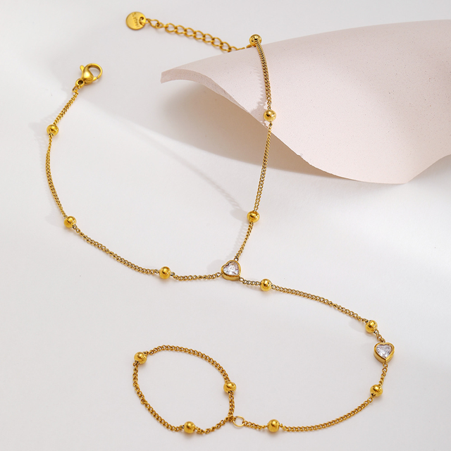 Hand Heart Pendant Bracelet Gold