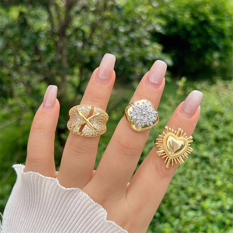 Gold Geometric Heart Ring