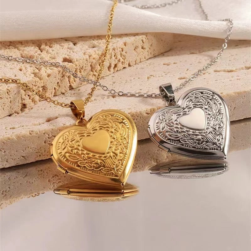 LockShape Heart Necklace